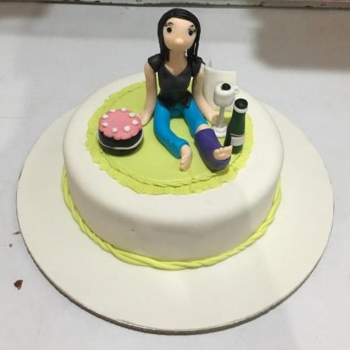 Foodie Girl Customized Cake