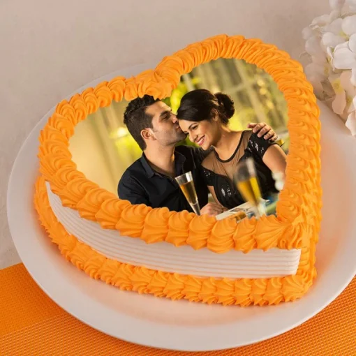 Pineapple Heart Picture Cake