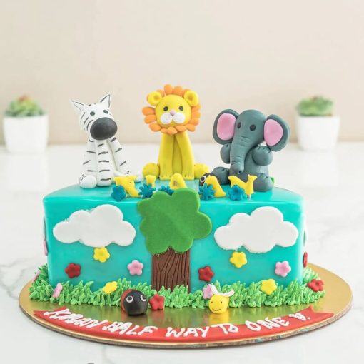 Half Jungle Theme Fondant Cake