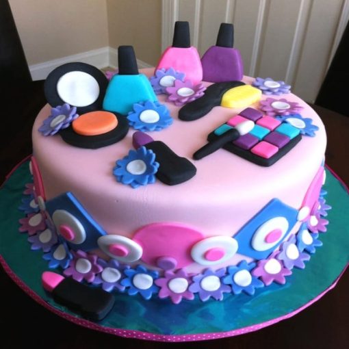 Cosmetic Makeup Designer Cake