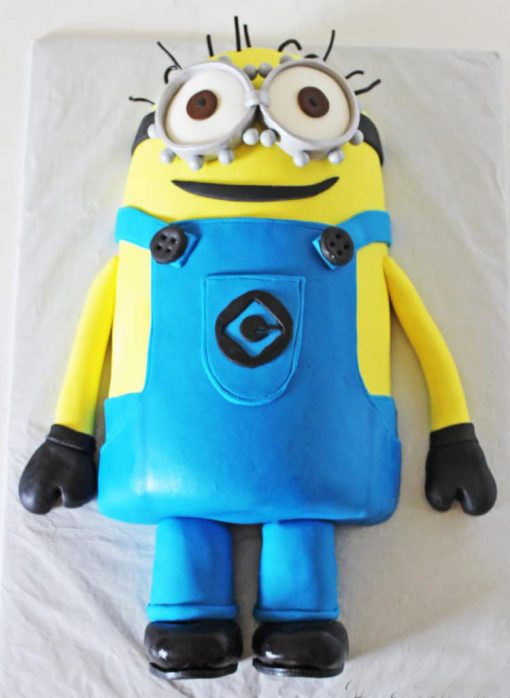 Despicable Me Minion Cake