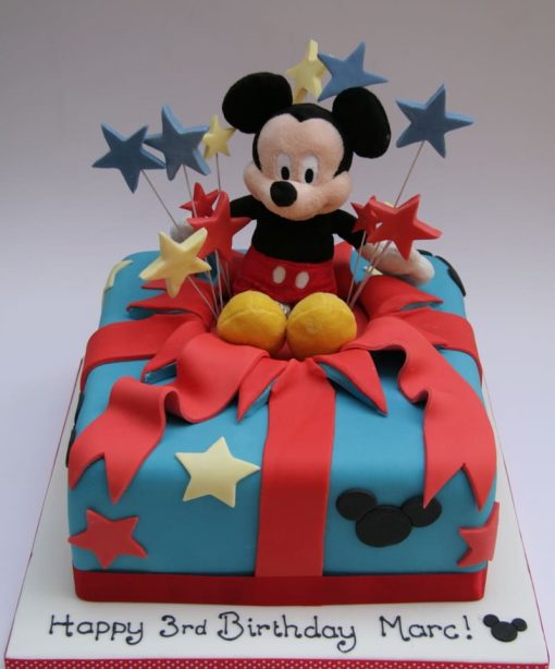 Mickey Gift Theme Cake