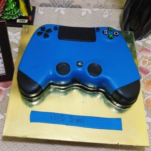 PS4 Controller Birthday Fondant Cake