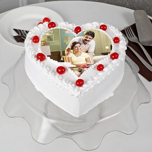 Pineapple Heart Photo Cake